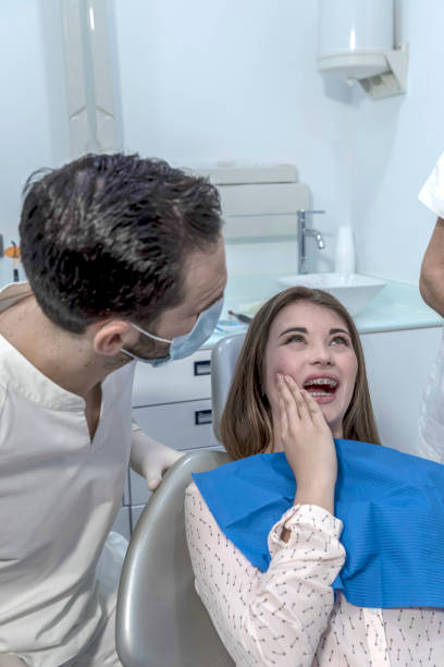 Best Orthodontic Emergency Dentist in North Edwards, CA